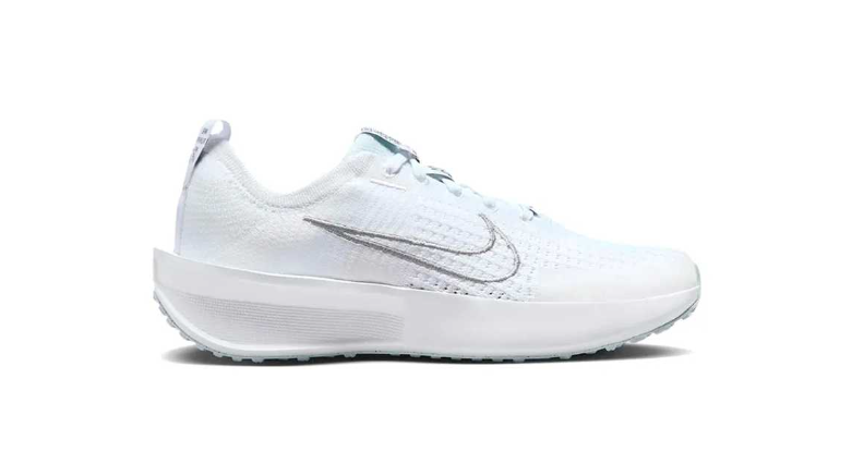 NIKE INTERACT RUN